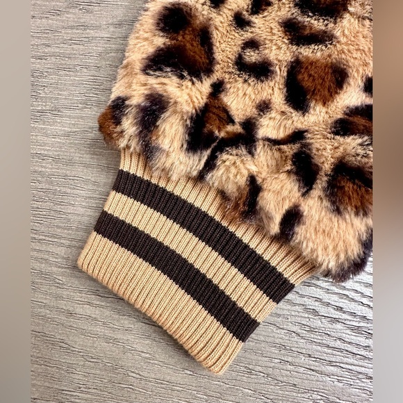 Leopard Bomber Jacket by Metric Knits - Size Medium - Picture 4 of 8